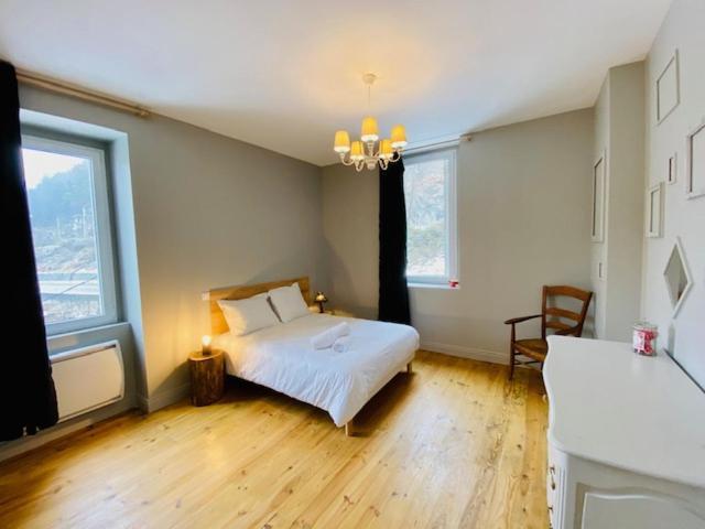 L'Olympique, Appartement 8 Voyageurs Avec Parking Savignac-les-Ormeaux Exterior photo